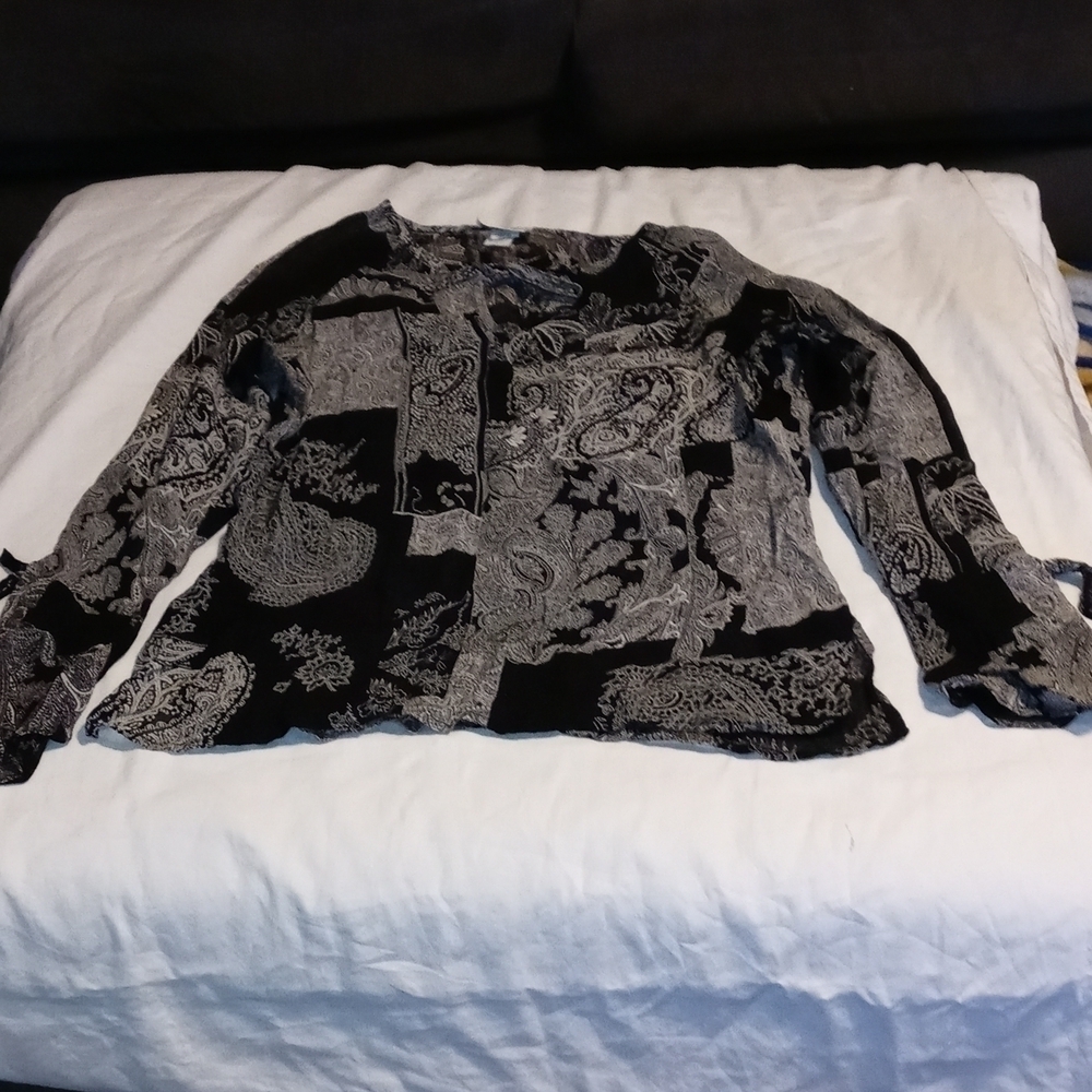New York City Design womens paisley top